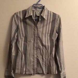 Used long sleeves blouse